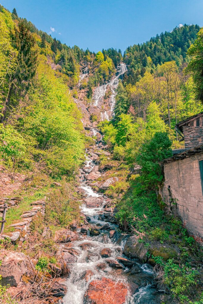 cascata-la-borleggia-Branzi__Cascata